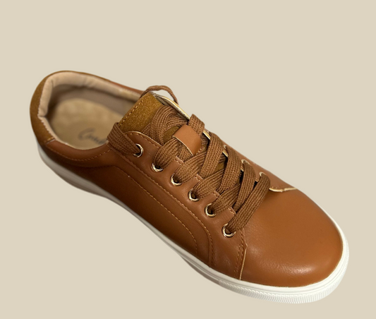 Chloe lace casual shoe